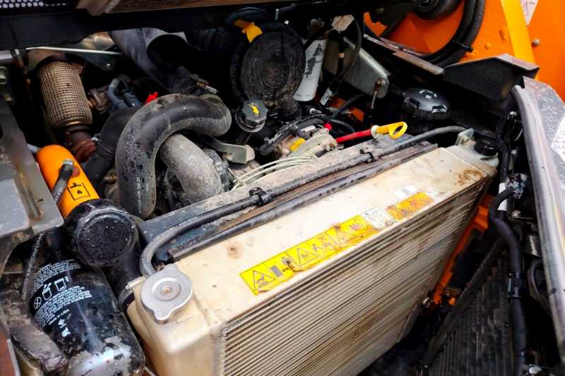 OmecoHub - Immagine CASE TV370B